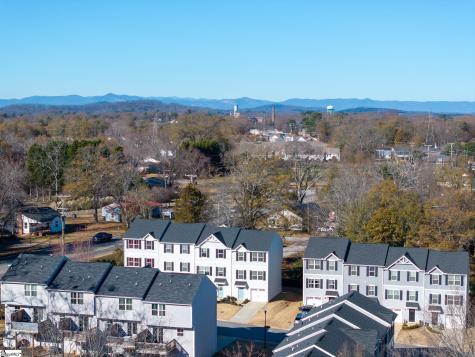 109 Brooklane Court Easley SC 29642