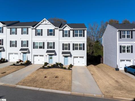109 Brooklane Court Easley SC 29642