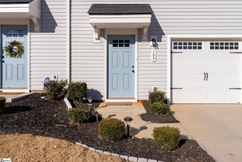 109 Brooklane Court Easley SC 29642