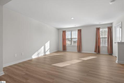 109 Brooklane Court Easley SC 29642