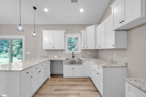 110 Saluda Street Belton SC 29672