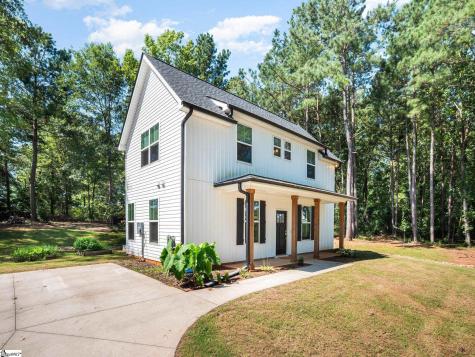 208 Big Woods Circle Belton SC 29627