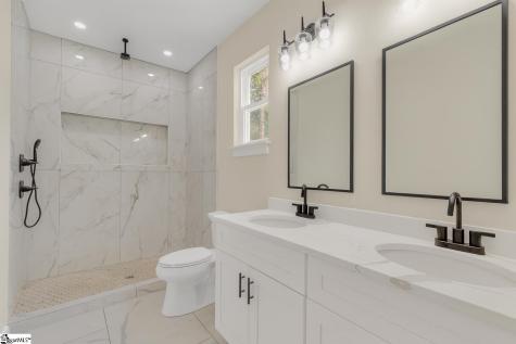 9 Lee Haven Court Greenville SC 29611
