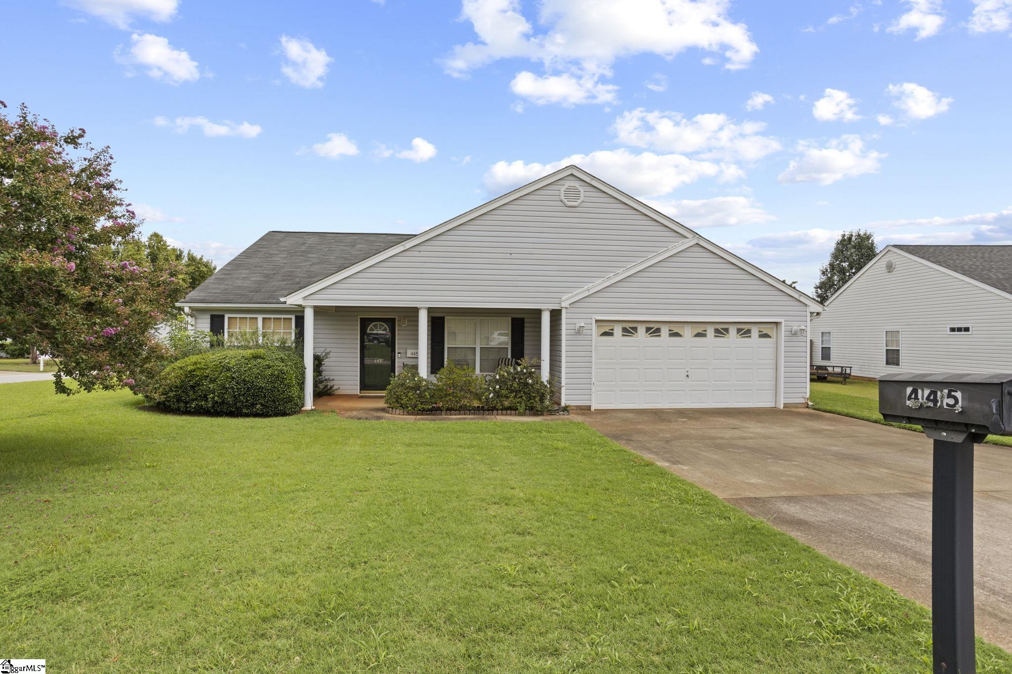 445 Cangleglow Drive Boiling Springs SC 29316