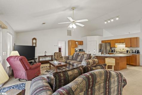 445 Cangleglow Drive Boiling Springs SC 29316