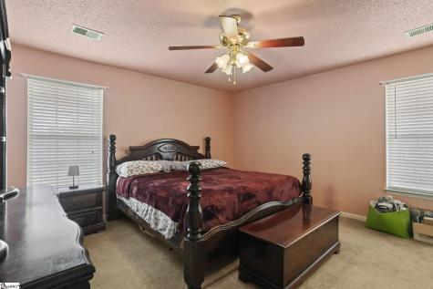 445 Cangleglow Drive Boiling Springs SC 29316