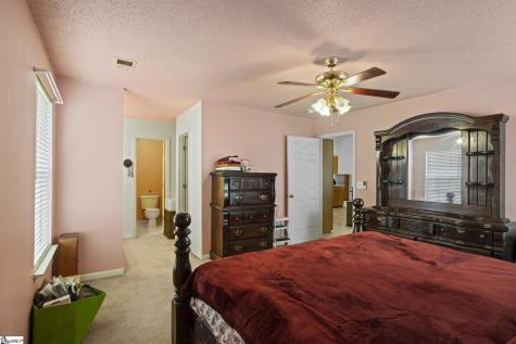 445 Cangleglow Drive Boiling Springs SC 29316