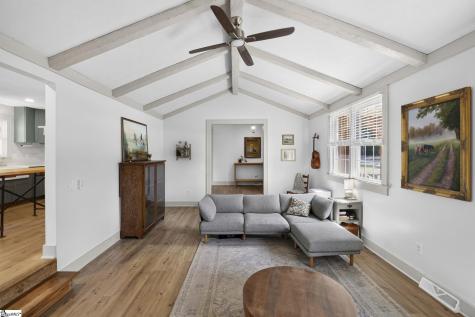 22 Woodview Drive Taylors SC 29687