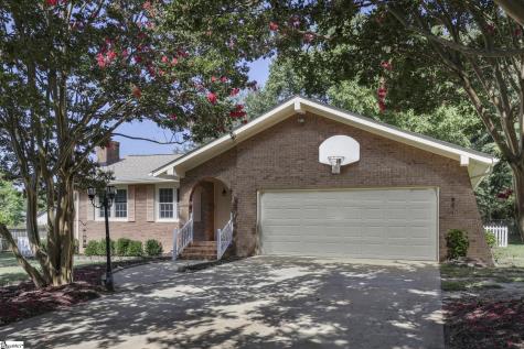 22 Woodview Drive Taylors SC 29687