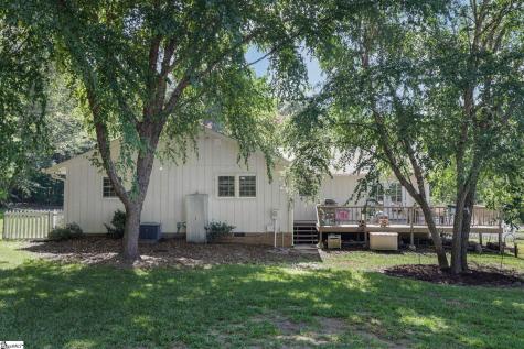 22 Woodview Drive Taylors SC 29687