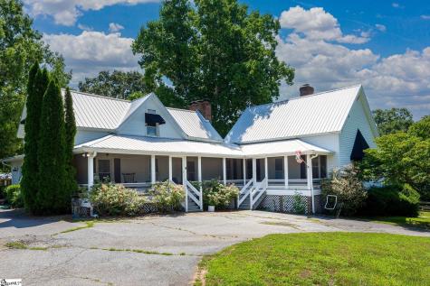 1124 Tugaloo Road Landrum SC 29356