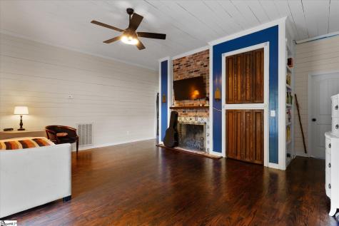 1124 Tugaloo Road Landrum SC 29356