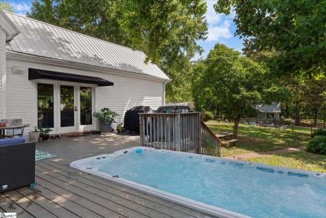 1124 Tugaloo Road Landrum SC 29356