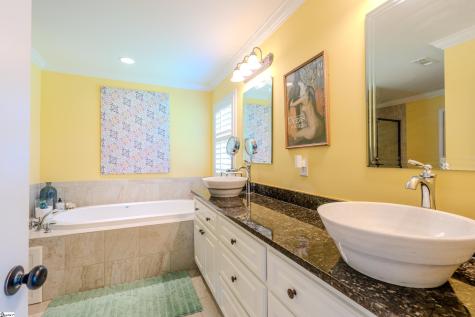 152 River Bend Road Greenville SC 29617