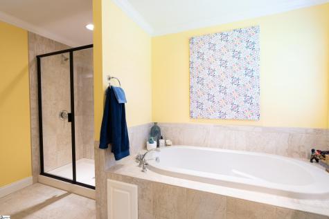 152 River Bend Road Greenville SC 29617