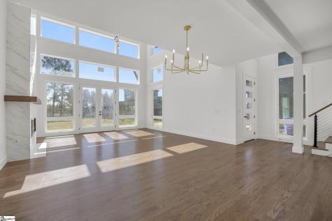 8 Village Crest Drive Greenville SC 29607