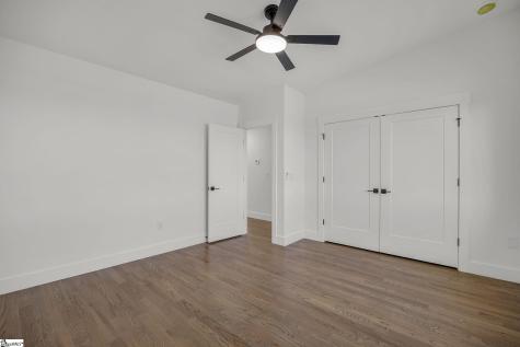 8 Village Crest Drive Greenville SC 29607