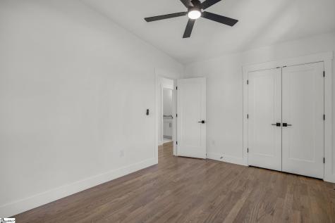 8 Village Crest Drive Greenville SC 29607
