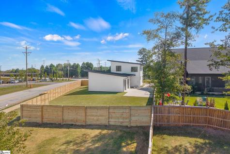 8 Village Crest Drive Greenville SC 29607
