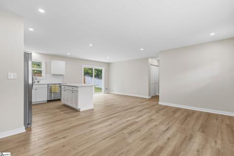 17 Springside Avenue Greenville SC 29611