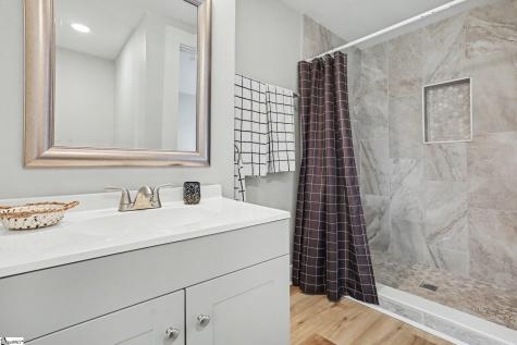 26 2nd Avenue Greenville SC 29609