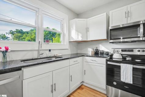 26 2nd Avenue Greenville SC 29609