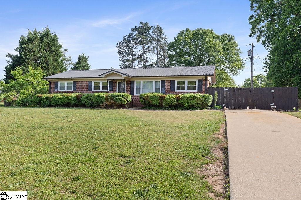 302 Jasmine Drive Anderson SC 29626