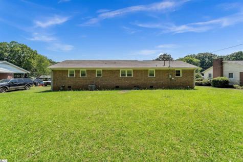 114 Fair Drive Clinton SC 29325