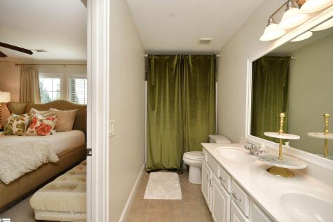 143 Reserve Drive Piedmont SC 29673