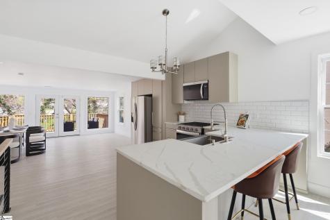14 Hawthorne Lane Greenville SC 29605