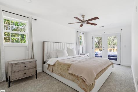 14 Hawthorne Lane Greenville SC 29605