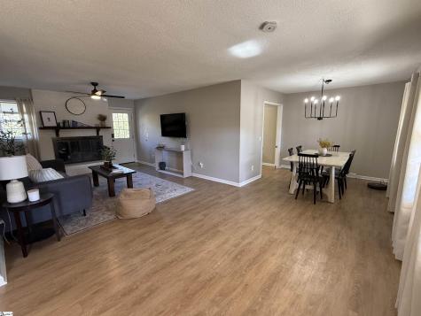 102 W Maple Street Clinton SC 29325