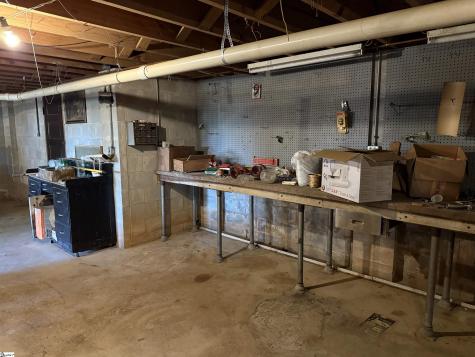 600 N Adair Street Clinton SC 29325