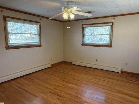 600 N Adair Street Clinton SC 29325