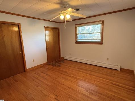 600 N Adair Street Clinton SC 29325