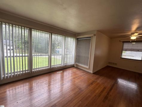 9 Woodmont Circle Greenville SC 29605