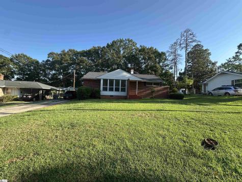 9 Woodmont Circle Greenville SC 29605