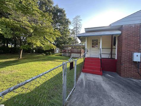 9 Woodmont Circle Greenville SC 29605