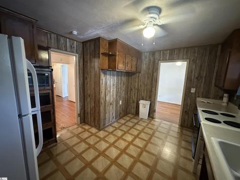 9 Woodmont Circle Greenville SC 29605