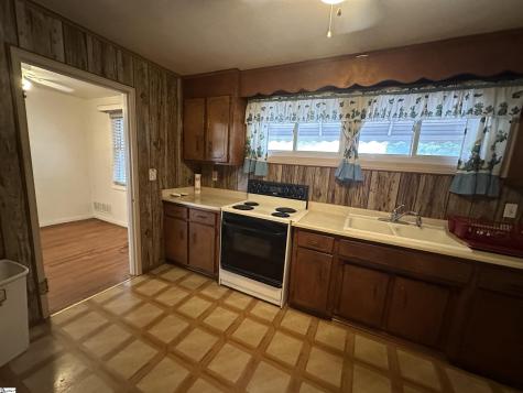 9 Woodmont Circle Greenville SC 29605