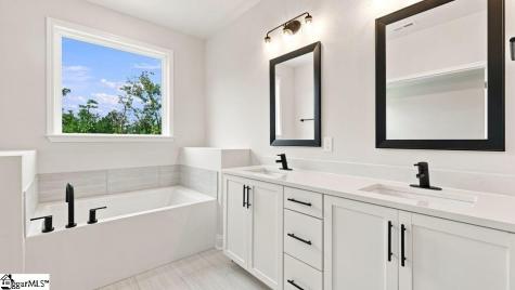 608 Hidden Creek Court Seneca SC 29678