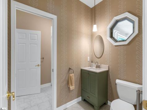15 Grosbeak Way Landrum SC 29356