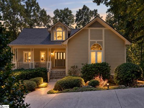 15 Grosbeak Way Landrum SC 29356