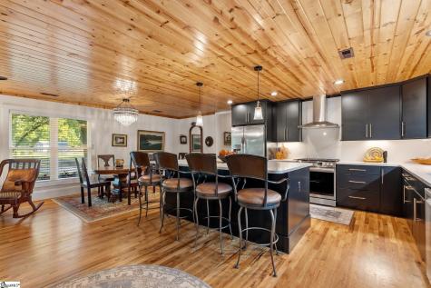 107 Holcombs Hollow Road Sunset SC 29685