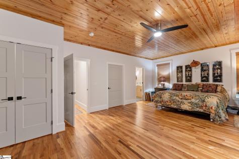 107 Holcombs Hollow Road Sunset SC 29685