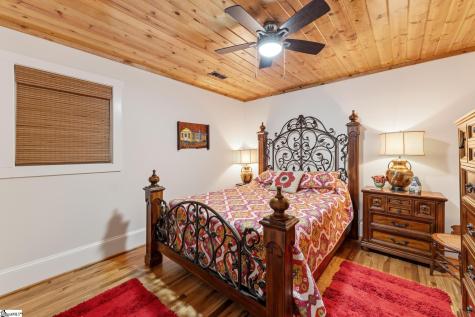 107 Holcombs Hollow Road Sunset SC 29685