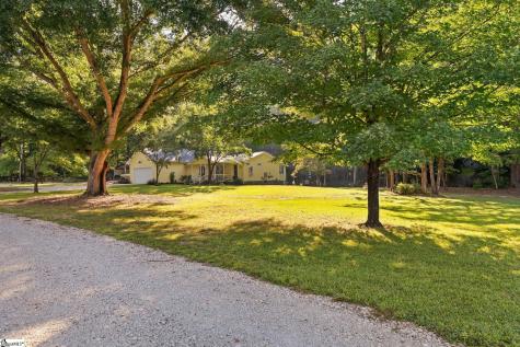 107 Holcombs Hollow Road Sunset SC 29685