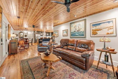 107 Holcombs Hollow Road Sunset SC 29685
