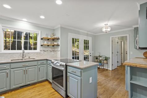 310 Ashford Avenue Greenville SC 29609