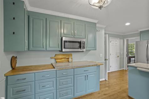 310 Ashford Avenue Greenville SC 29609